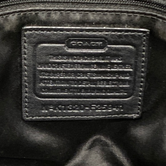 🔥 SALE 🔥 COACH TAYLOR LEATHER NORTH/SOUTH TOTE - F25941 - Picture 9 of 15